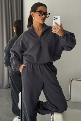 033fe2d3-3785-4d1e-8408-744264e9396f